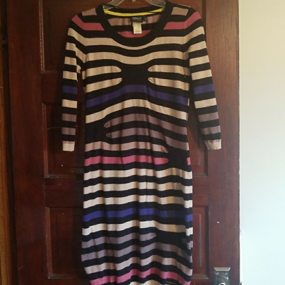 🍒 Striped sweater dress
